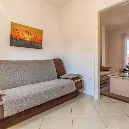 2 Bedroom Awesome In ميدولين